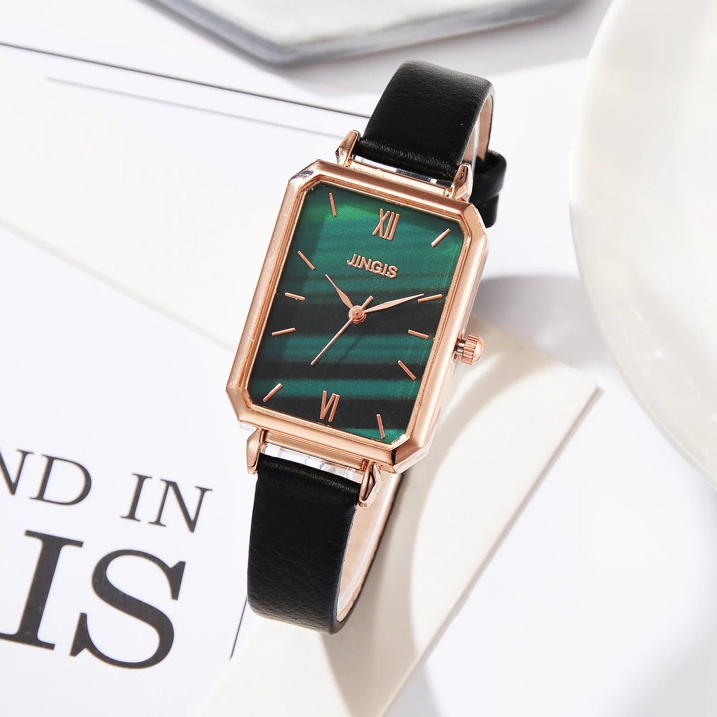 Ladies Rectangular Face Watch Casual Quartz Leather Strap Watch Light Luxury Waterproof Luxury Women Watch Fast Shipping Watches