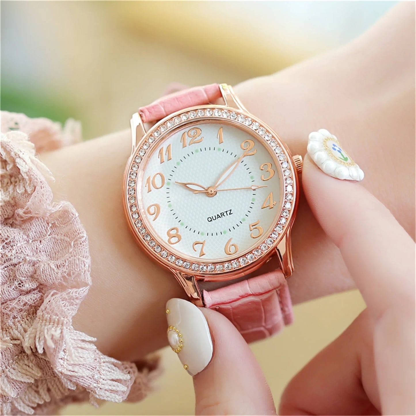 Luxury Quartz Wristwatch Female Ladies Diamond Luxury Watch Belt Watch Fashionable Simple Style Quartz Wristwatch Reloj Mujer