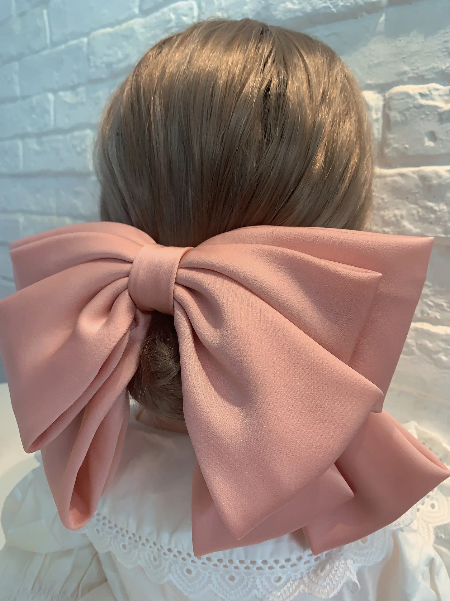 High Quality Bow Hairpin Women Popular Headwear Satin Fixed Hair Clip Large Retro Headdress Ponytail Clip Hair Accessories