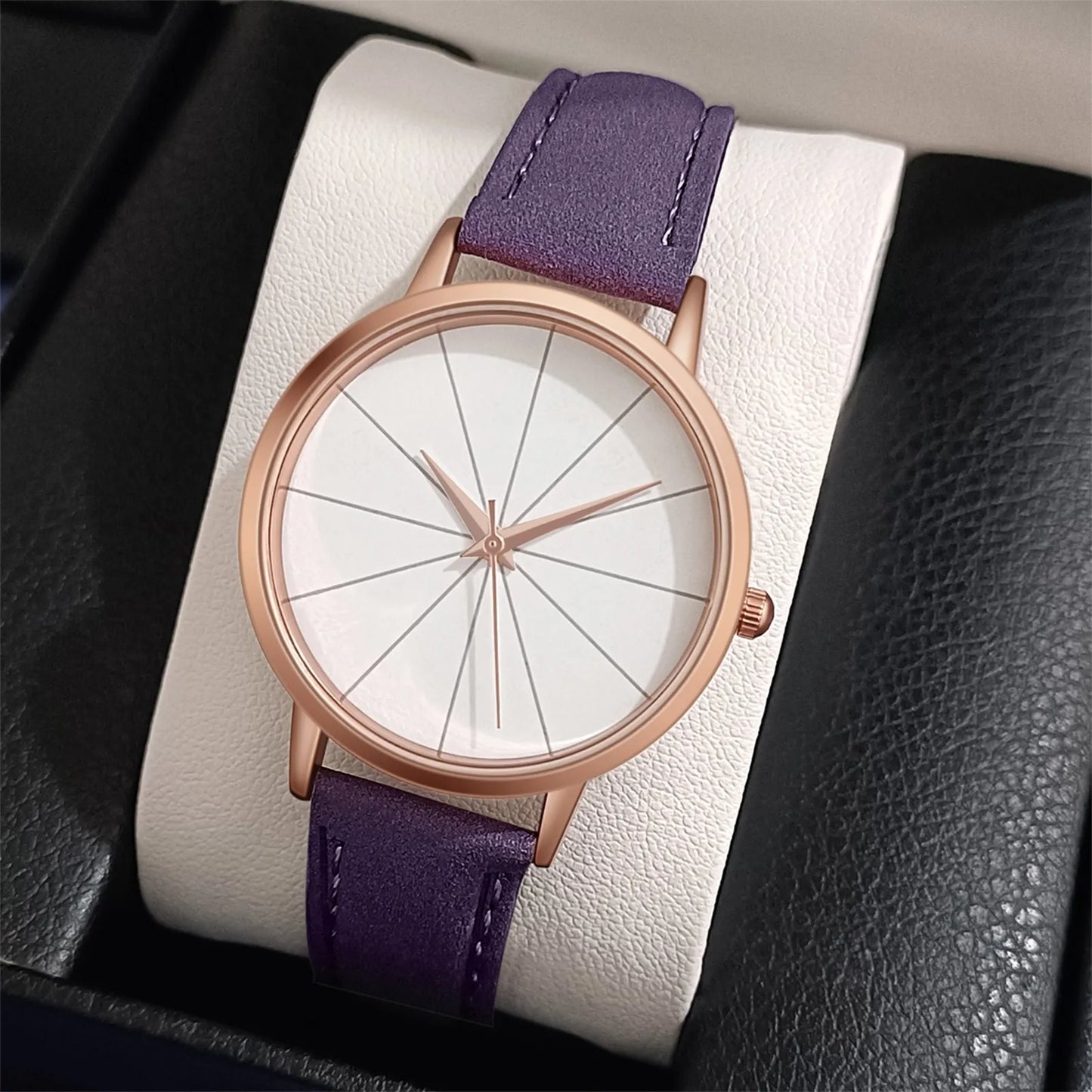 Simple Style Quartz Wristwatch Simple Women Watch Exquisite Leather Belt Watches Woman Clock Quartz Watches Relogios Feminino