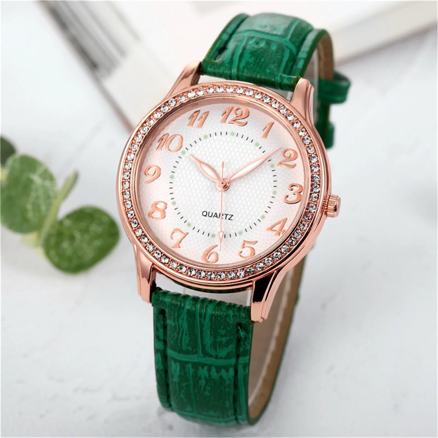 Luxury Quartz Wristwatch Female Ladies Diamond Luxury Watch Belt Watch Fashionable Simple Style Quartz Wristwatch Reloj Mujer