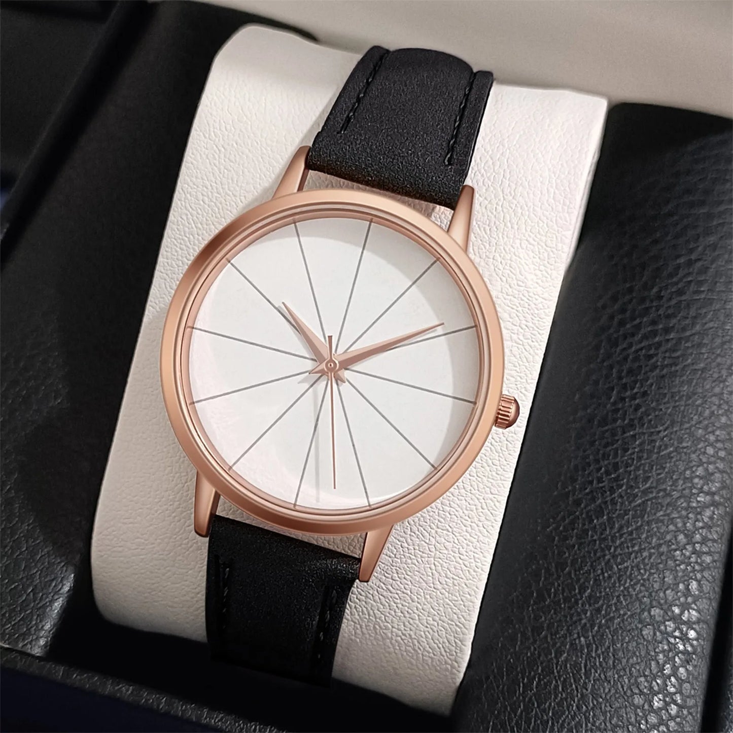 Simple Style Quartz Wristwatch Simple Women Watch Exquisite Leather Belt Watches Woman Clock Quartz Watches Relogios Feminino